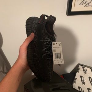 Yeezy black rf size 6